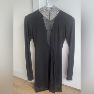 Elegant dress for use brand save, with swaroski crystals